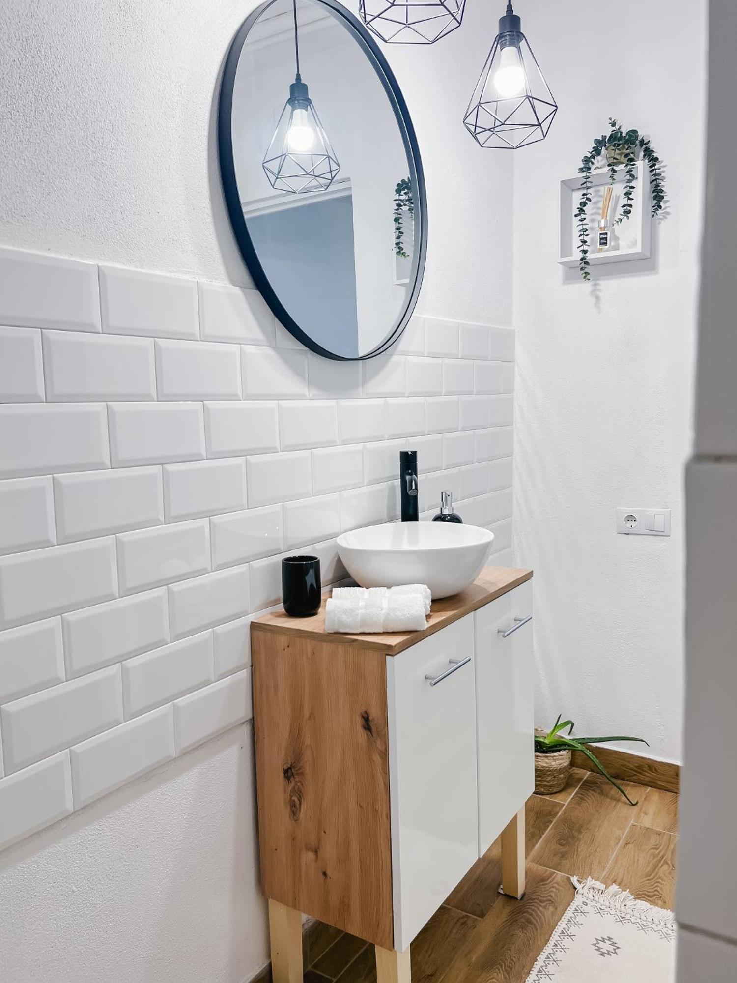 Apartment Subcetate